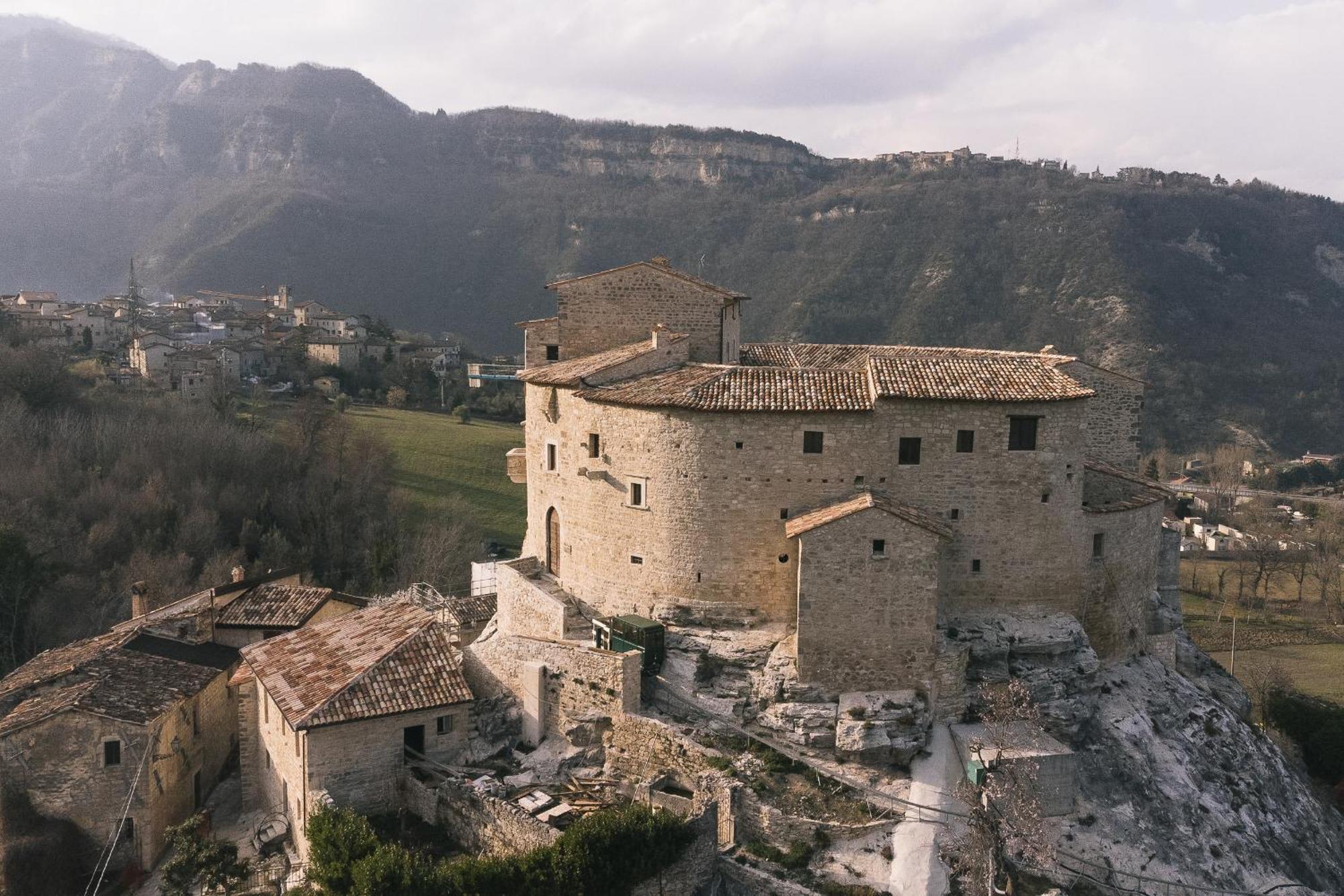 Castel Di Luco Hotel Acquasanta Terme Exterior foto